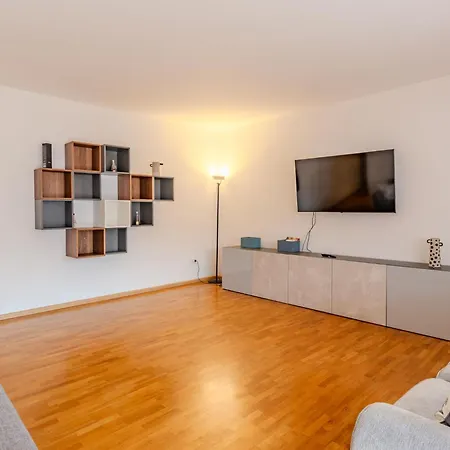 Centro Piave By Interhome Trento