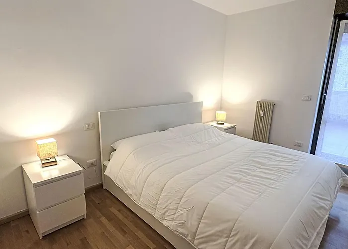 Centro Piave By Interhome דירה טרנטו