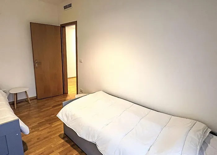 Centro Piave By Interhome דירה טרנטו